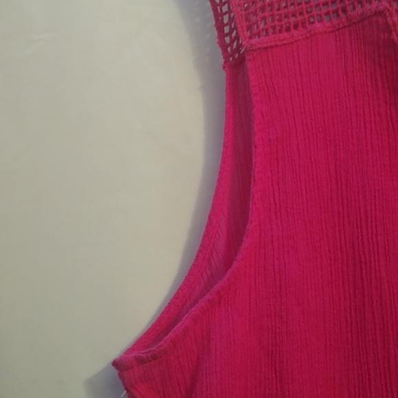 Pink Chaps sleeveless blouse - Picture 4 of 5